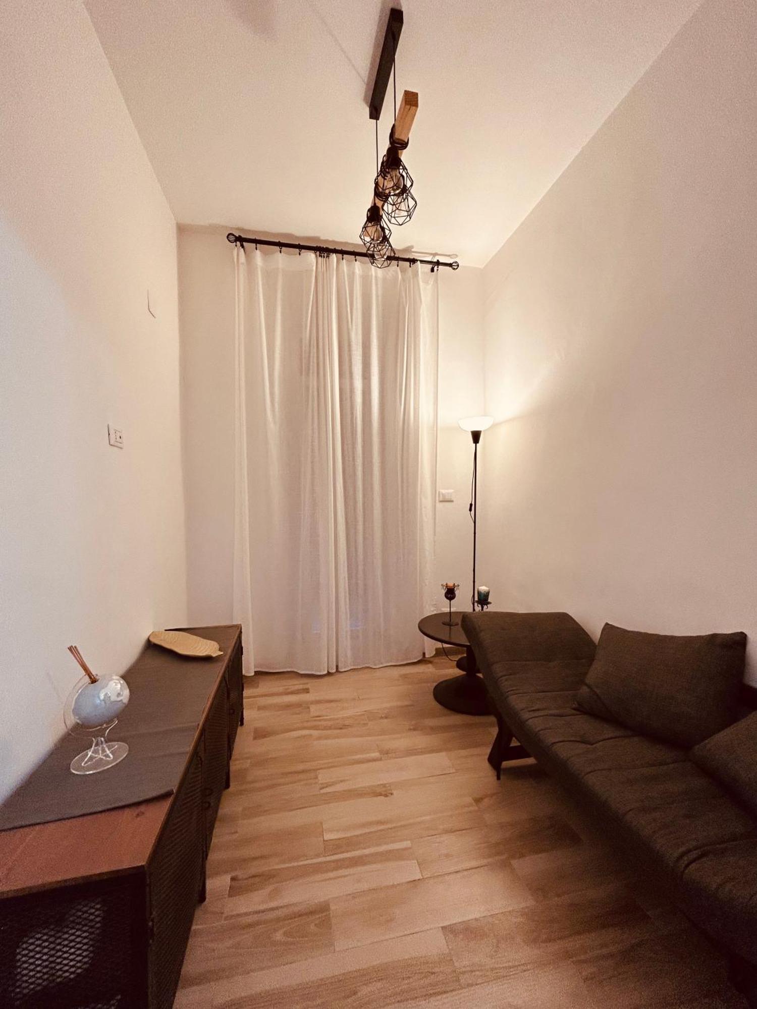 Appio Latino Casa By Bobo Apartment Rome Bagian luar foto